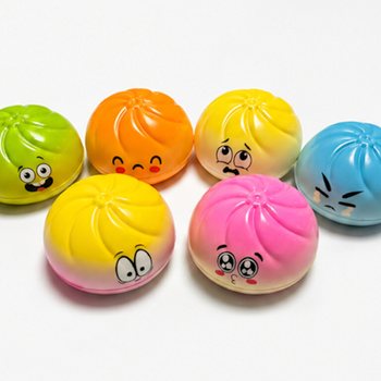 RAGE - Squishy Dumplings ST&Oacute;RIR (9 x 9 x 4 cm) - Viral 2026 Fidget leikfang - ME&ETH; SPJALDI (24 stk.)
