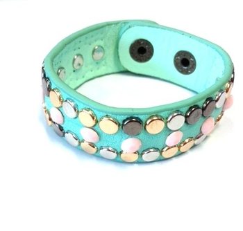 Túrkís armband með hnoðum (1 stk)
