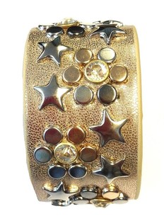 L&uacute;xus Breitt Armband Taupe me&eth; Nagla (1 stk)