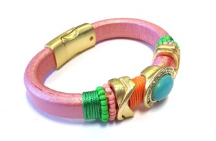 L&uacute;xus Bleikt Armband - Ibiza St&iacute;ll (1 stk.)