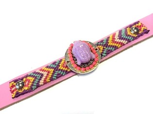 L&uacute;xus armband fj&oacute;lubl&aacute;tt B&uacute;dda (1 stk)