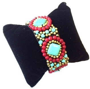 Ibiza Armband Gr&aelig;nbl&aacute;tt/Rautt (1 stk.)