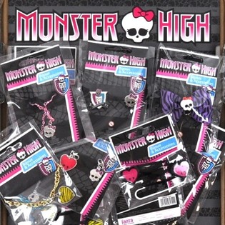 MATTEL MONSTER HIGH - MEGA HAPPADRÆTTISBLANDA: SKARTGRIPIR OG FYLGIHLUTIR (100 stk.)