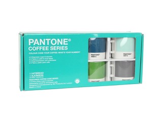 PANTONE - ESPRESSOBOLLAR OG UNDIRSK&Aacute;LAR SETT ME&ETH; 4