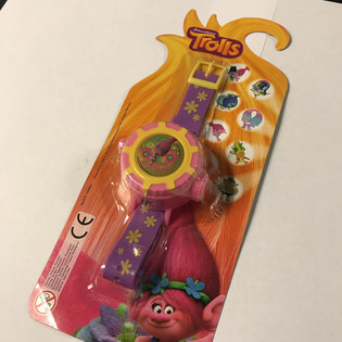 TROLLS MYNDVARPSÚR Á SPJALDI (12 stk.)