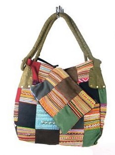Art.nr: 97731B - B-FAIR PATCHWORK TASKA L&Iacute;TILL GR&AElig;NN (1 stk)
